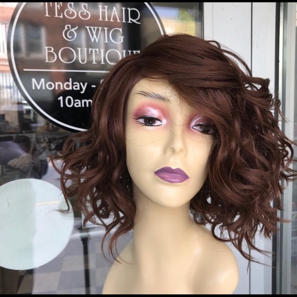 Short curly bob